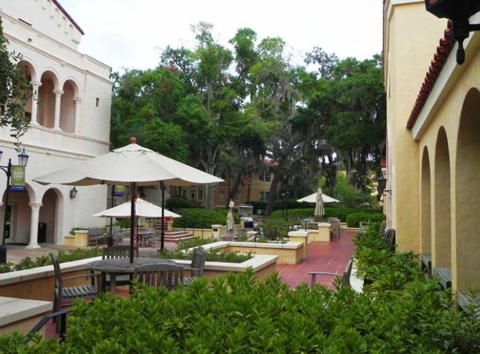 Rollins College Cornell Campus Center - Patio