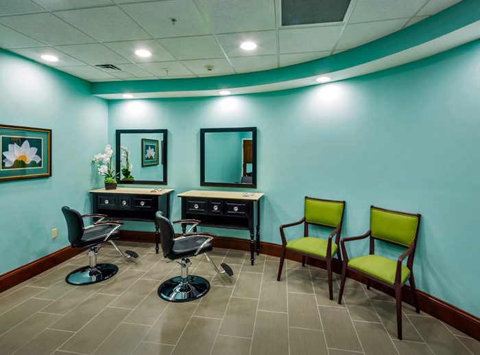 Sumter Grand in the Villages - Beauty room